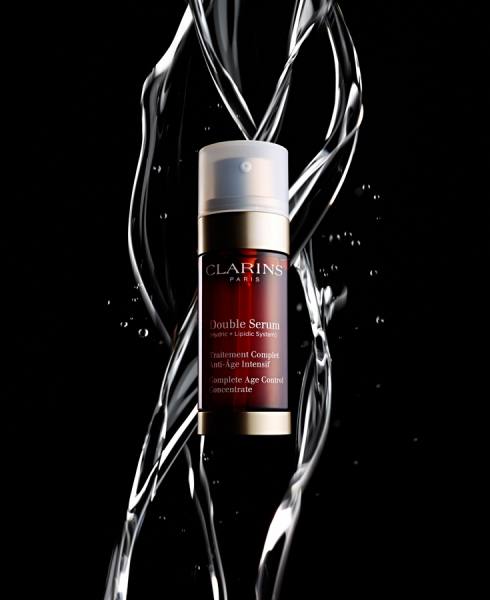 Photograph Robert Tardio Rt Clarins Water Twist on One Eyeland